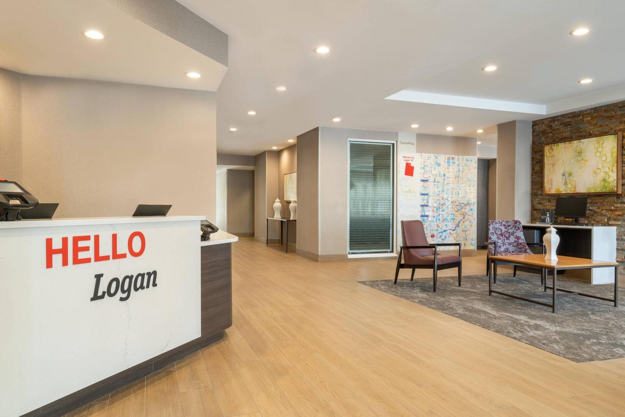 Towneplace Suites By Marriott Logan Bagian luar foto